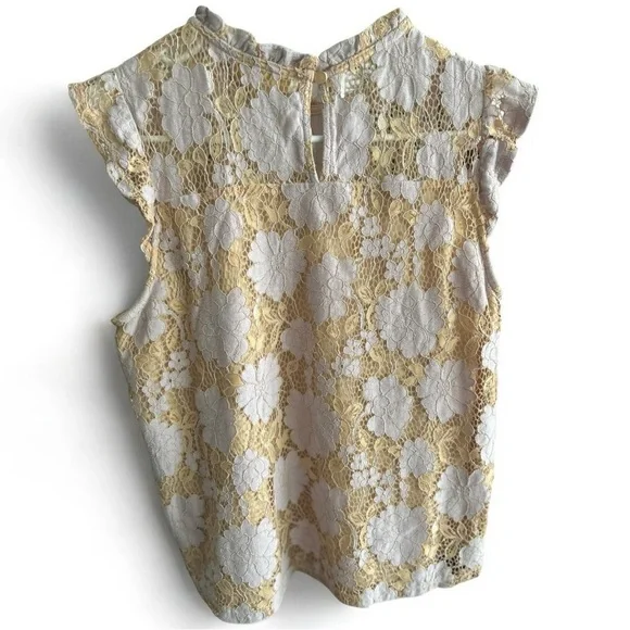 MONTEAU  Lace Floral Pattern Blouse - Picture 3 of 6